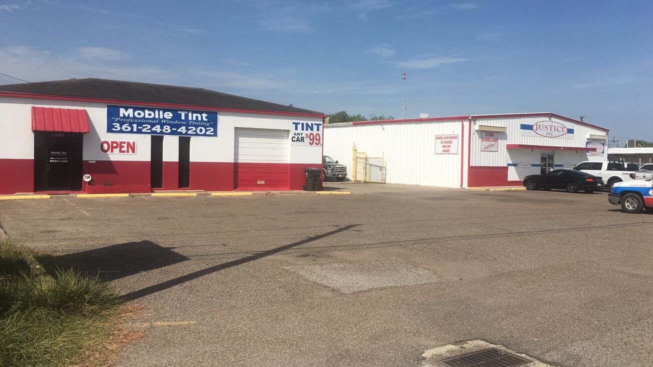 9758 Leopard St, Corpus Christi, TX 78410