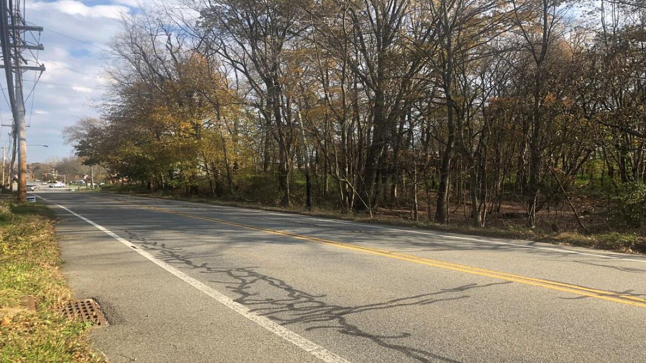 157 River Rd, Montville, NJ 07045