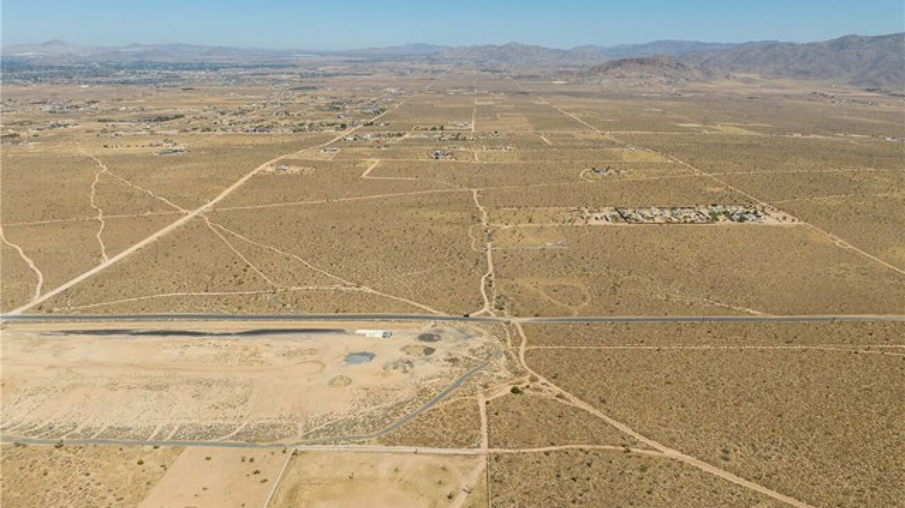 23854 Ocotillo Way, Apple Valley, CA 92308