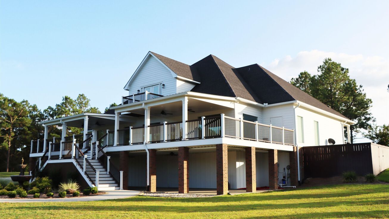 1916 Foxfire Dr, Vidalia, GA 30474