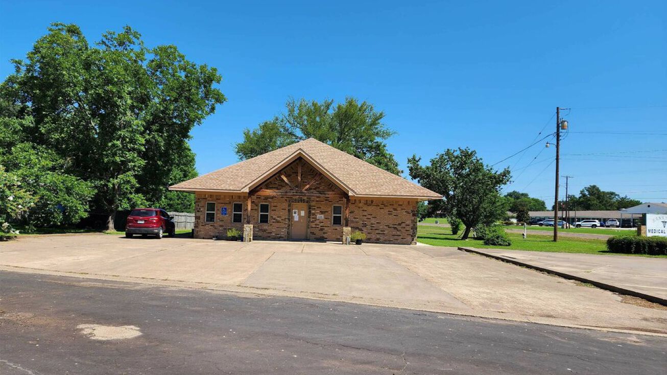 139 Maxine St, Mineola, TX 75773