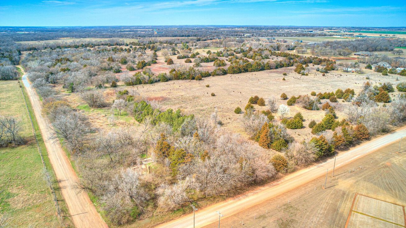 220 N Sangre Rd, Stillwater, OK 74075