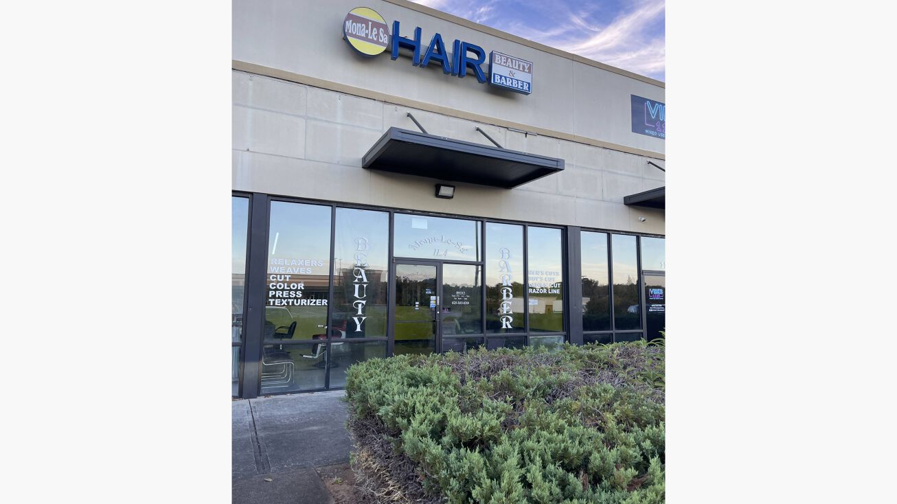 1124 McDonough Pl, McDonough, GA 30253