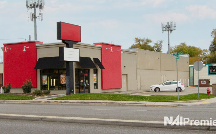 Pictures of Retail property located at 150 E 3300 S, South Salt Lake, UT 84115 for sales - image #1