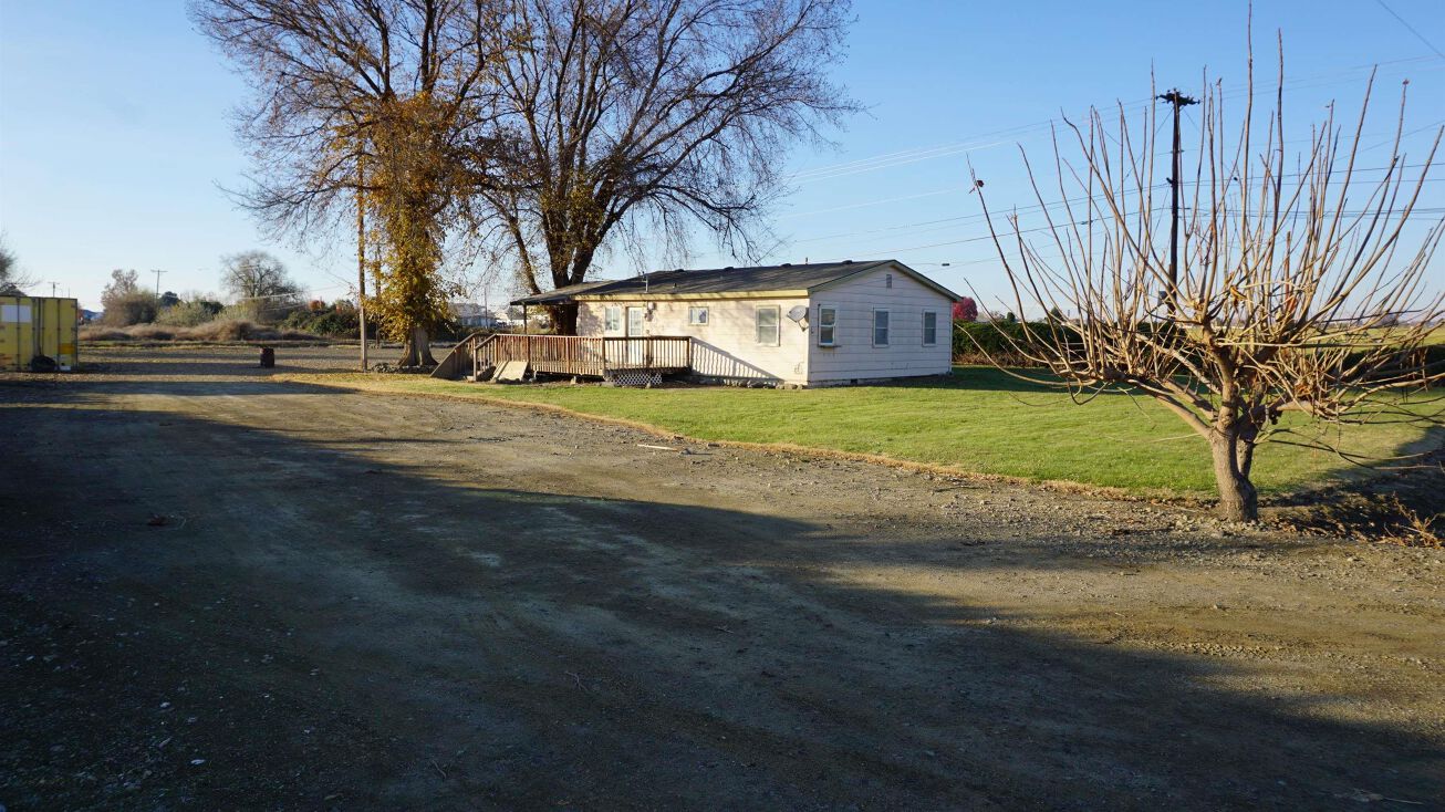 470 Old Inland Empire, Prosser, WA 99350