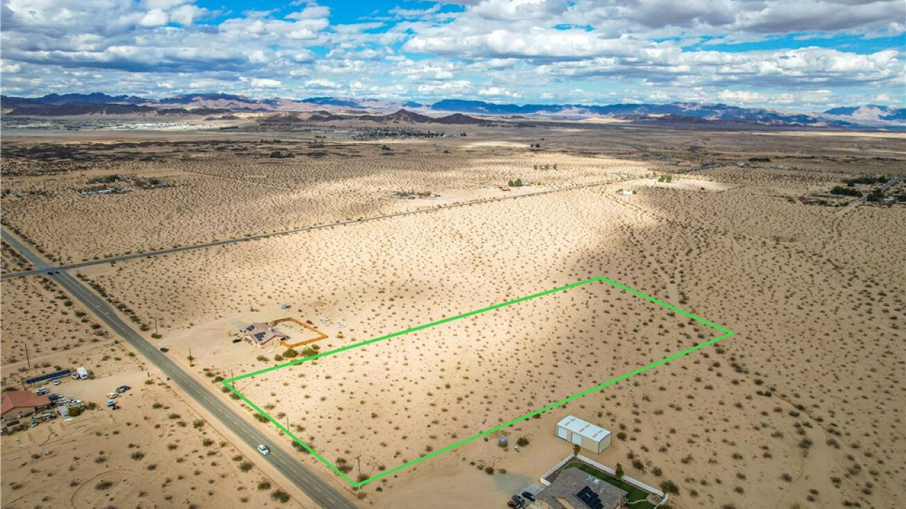 Mesquite Springs Rd, Twentynine Palms, CA 92277