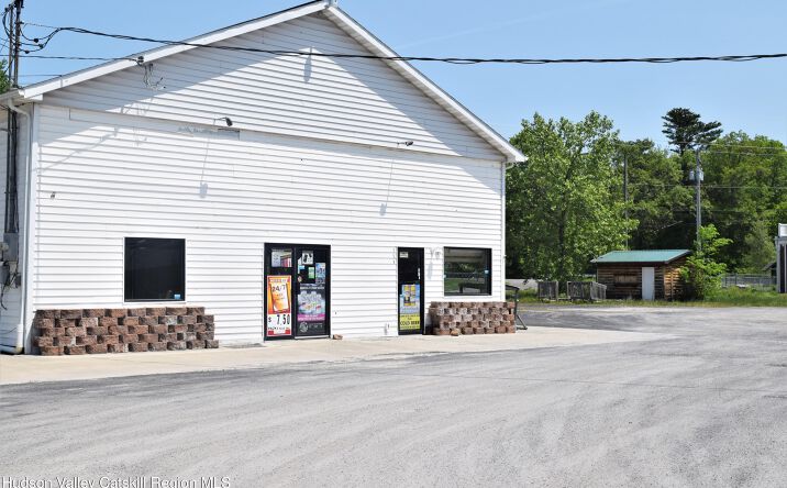 Pictures of Retail property located at 254 Main Street, Cairo, NY 12413 for sales - image #1