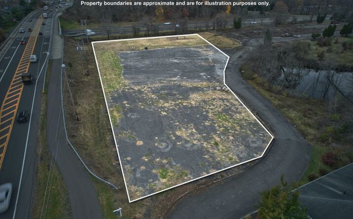 Pictures of Land property located at 401 Main St, New Paltz, NY 12561 for sales - image #1