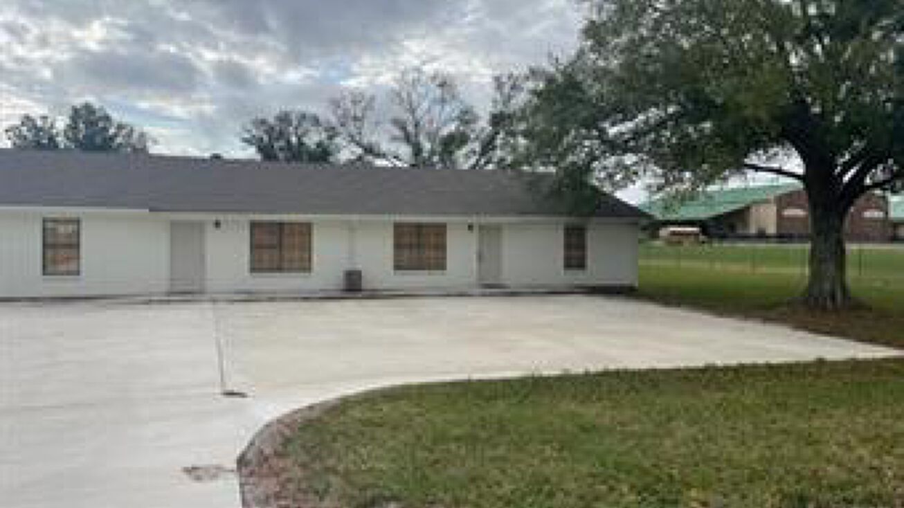 528 Currie Drive, Sulphur, LA 70665