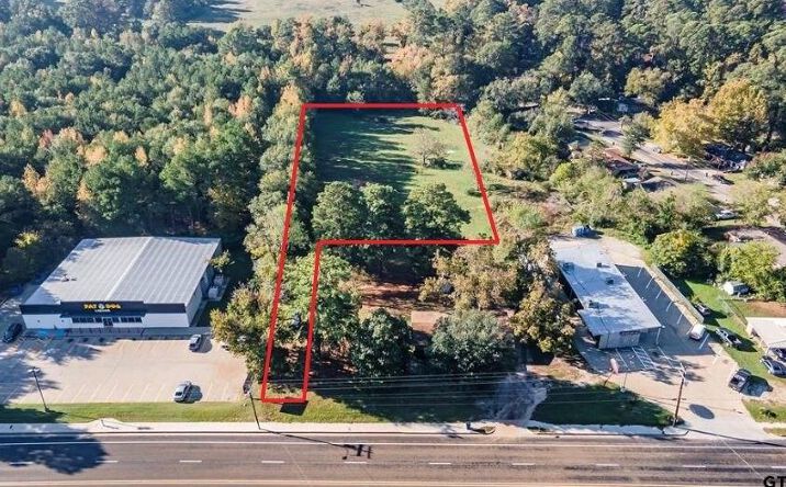 Pictures of Land, Mixed Use, Multifamily, Office property located at 1506 W Duval St, Troup, TX 75789 for sales - image #1