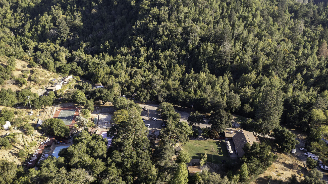 20600 Aldercroft Heights Rd, Los Gatos, CA 95033