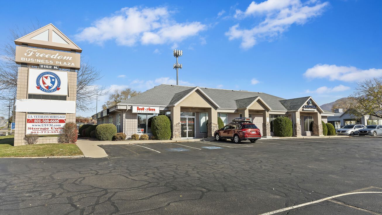 2152 N Hill Field Rd, Layton, UT 84041