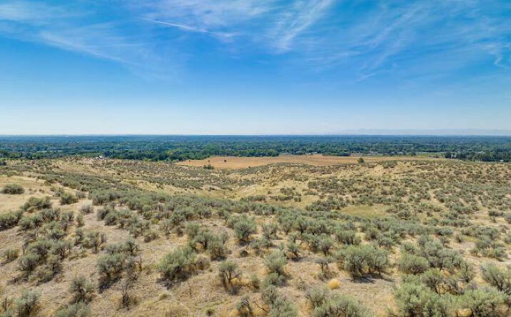 Pictures of Land property located at 416 & 420 West Main Street, Kuna, ID 83634 for sales - image #1