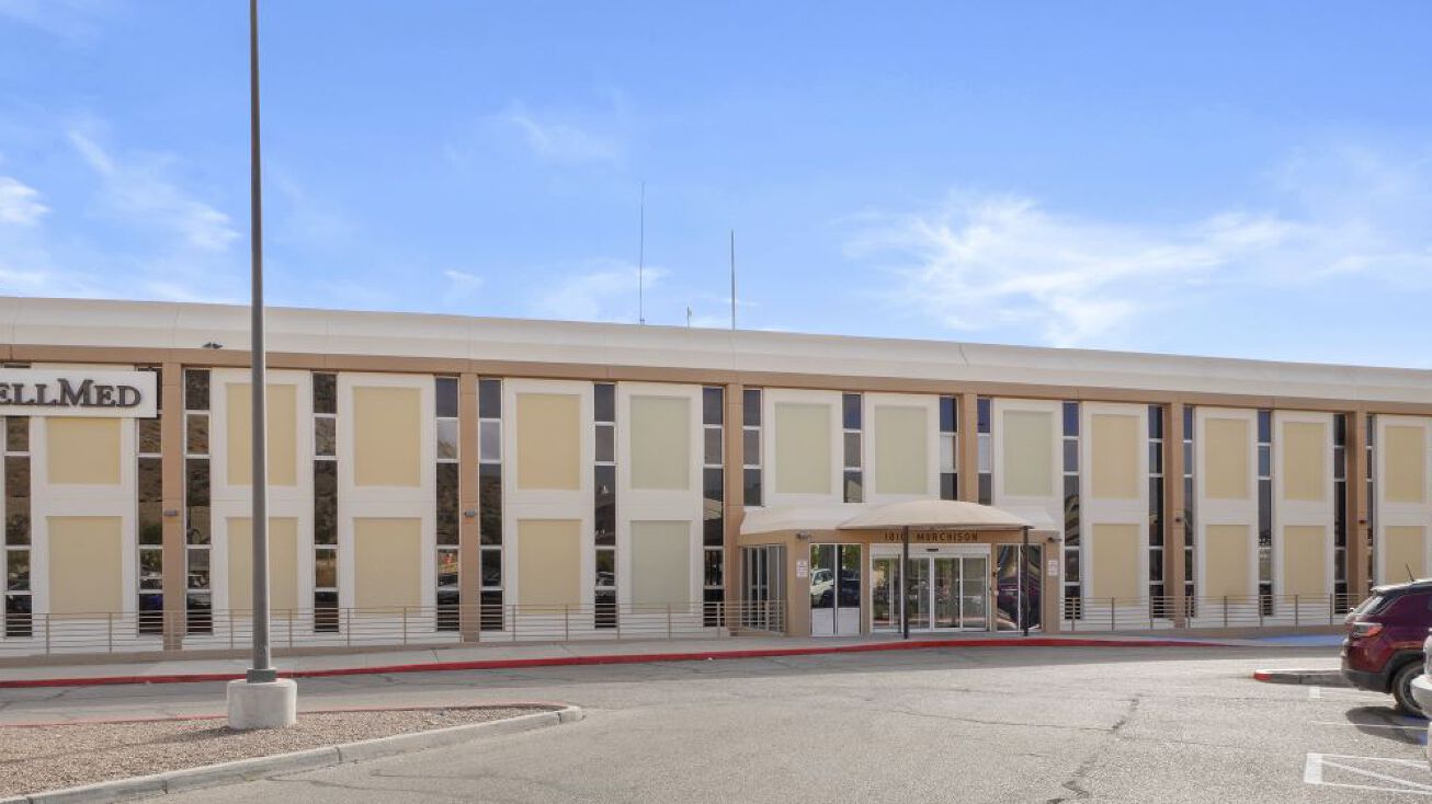 1810 Murchison Dr, El Paso, TX 79902