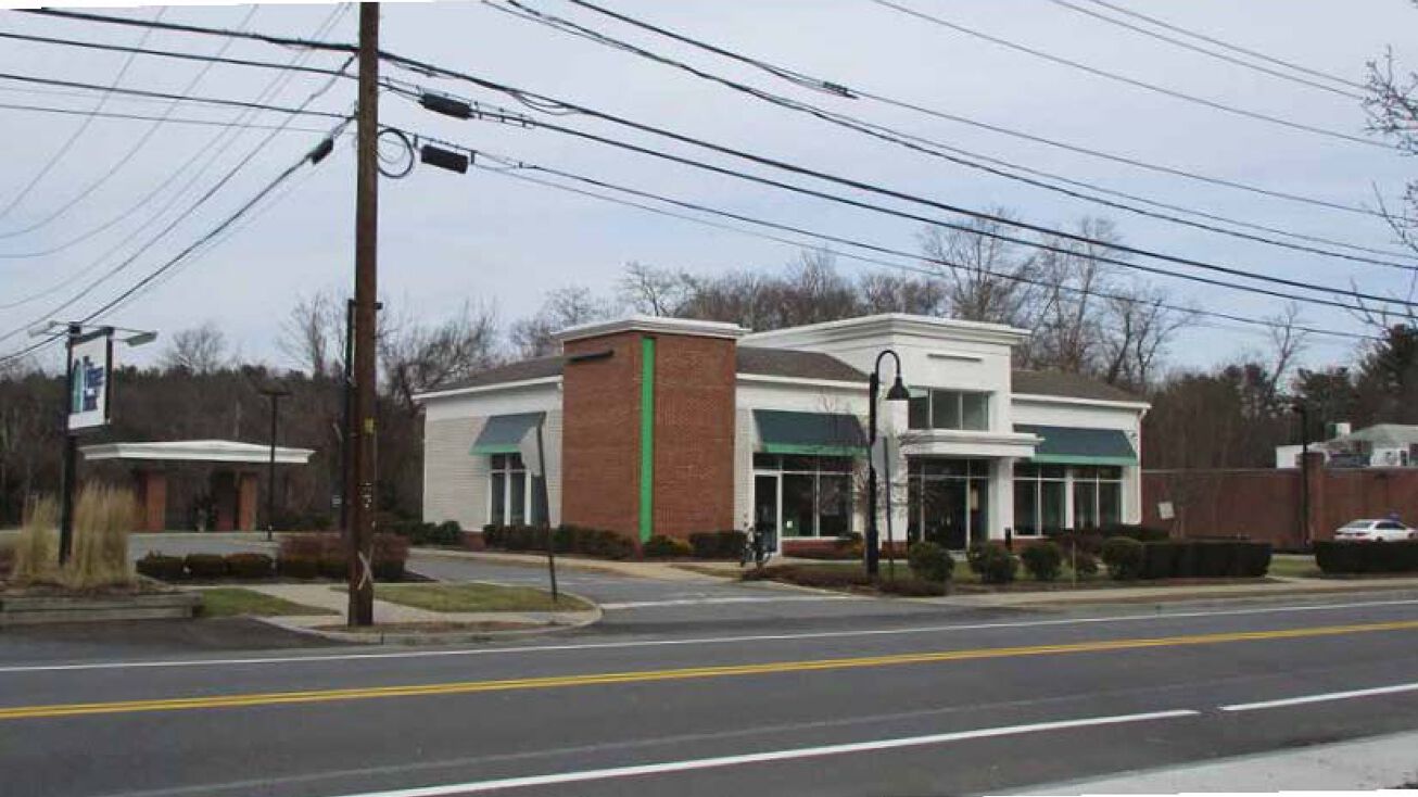 54 Boston Post Rd, Wayland, MA 01778