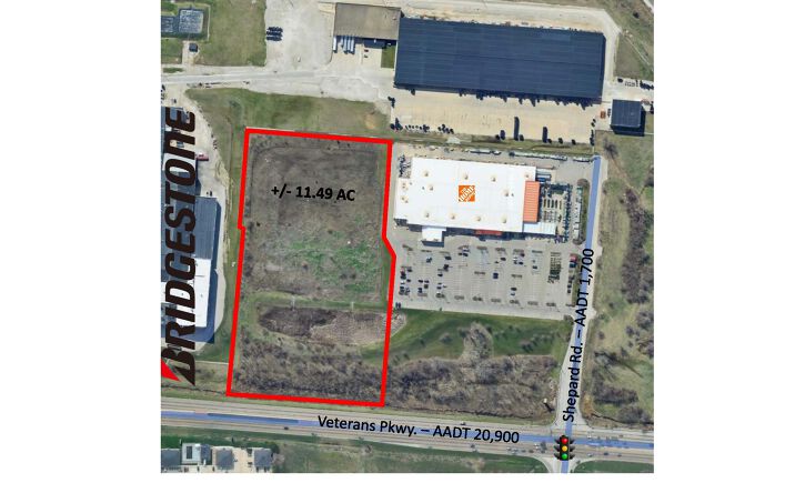Pictures of Land property located at 795 Veterans Pkwy, Normal, IL 61701 for sales - image #1