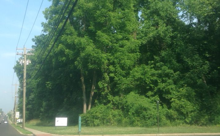 Pictures of Land property located at 2 Spring Garden St, Lindenwold, NJ 08021 for sales - image #1