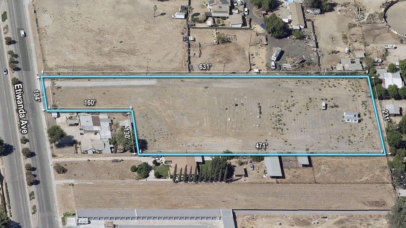 5954 Etiwanda Ave, Jurupa Valley, CA 91752