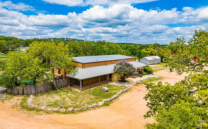 Pictures of Hospitality, Land, Mixed Use, Retail, Special Purpose property located at 3044 Junction Hwy, Kerrville, TX 78028 for sales - image #1