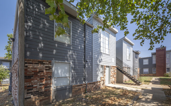 Pictures of Multifamily property located at 4328 SE 46th St, Oklahoma City, OK 73135 for sales - image #1