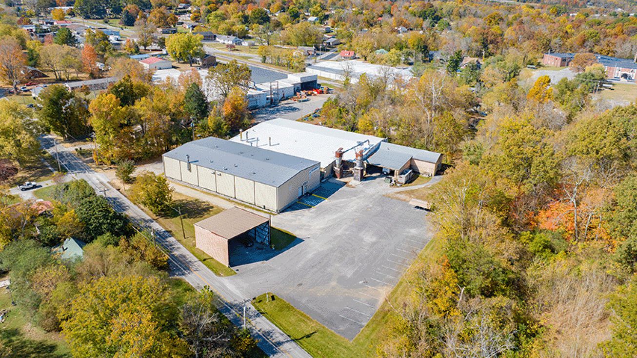 Pictures of Industrial property located at 230 E Wall St, Cookeville, TN 38506 for sales - image #1