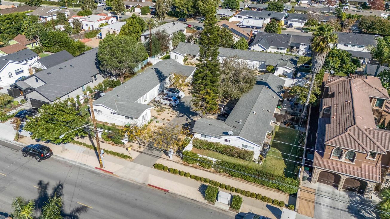 266 E 20th St, Costa Mesa, CA 92627 | Crexi.com