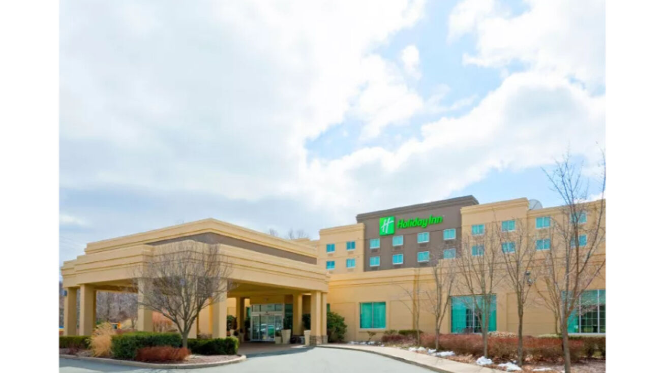 Pictures of Hospitality property located at 1000 International Dr, Mt Olive, NJ 07828 for sales - image #1