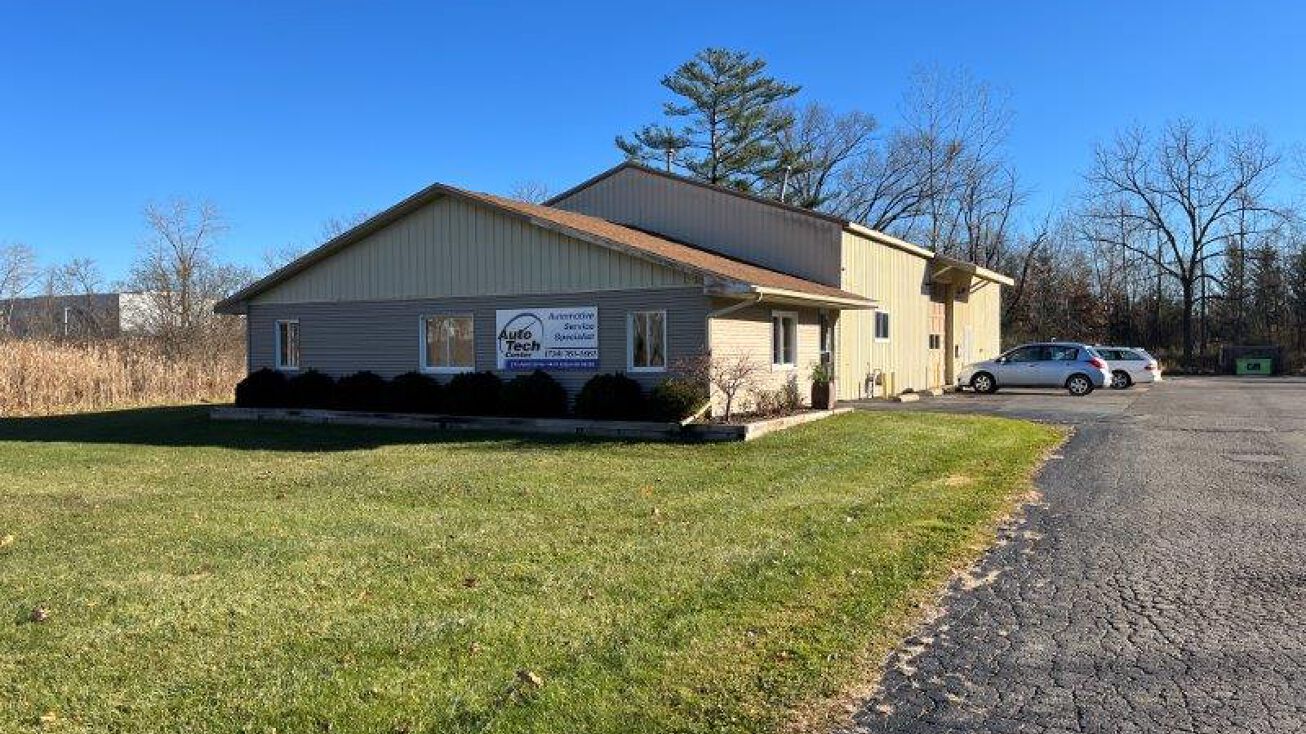 213 Aprill Dr, Ann Arbor, MI 48103