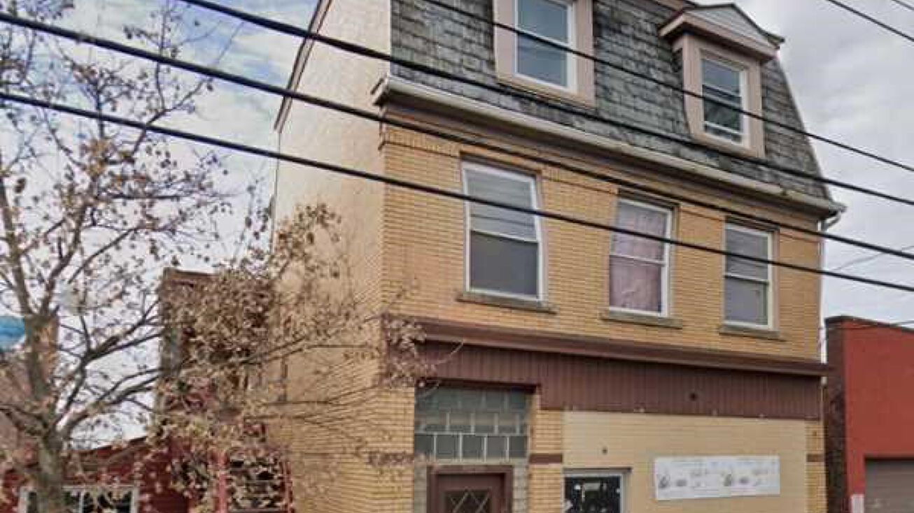 2034 Brownsville Rd, Pittsburgh, PA 15210