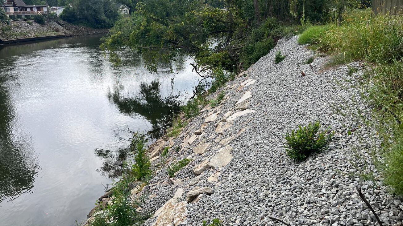 S 625 W, Hebron, IN 46341