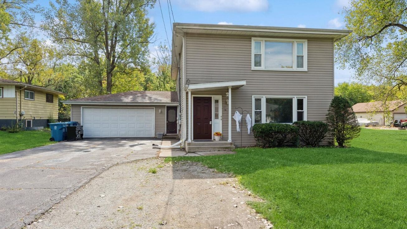 315 67th Ave, Schererville, IN 46375