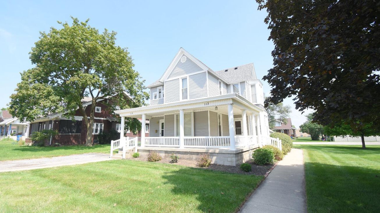 113 N Newton St, Goodland, IN 47948