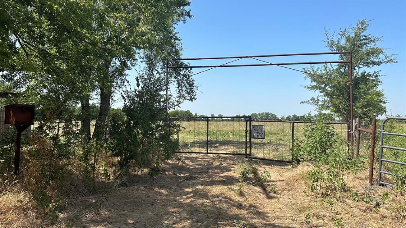 TBD Gillis ST, Cameron, TX 76520