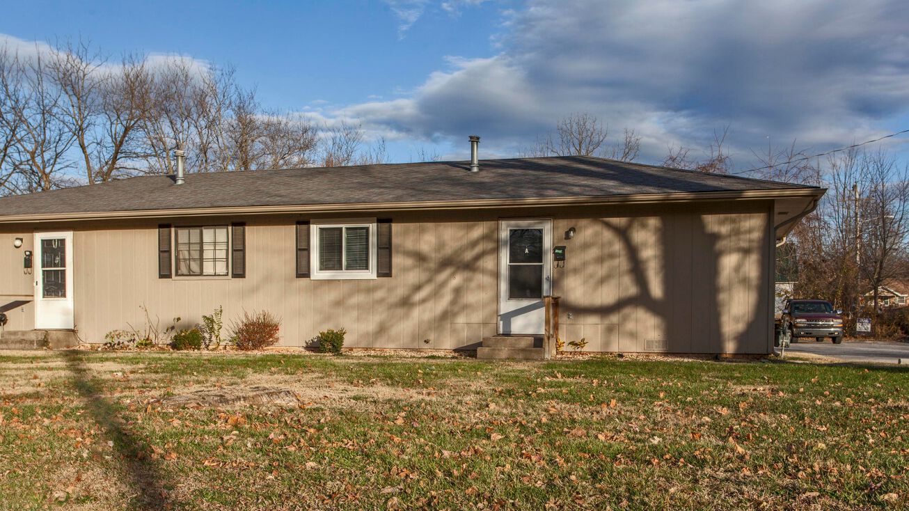 2112 N Jefferson Ave, Springfield, MO 65803
