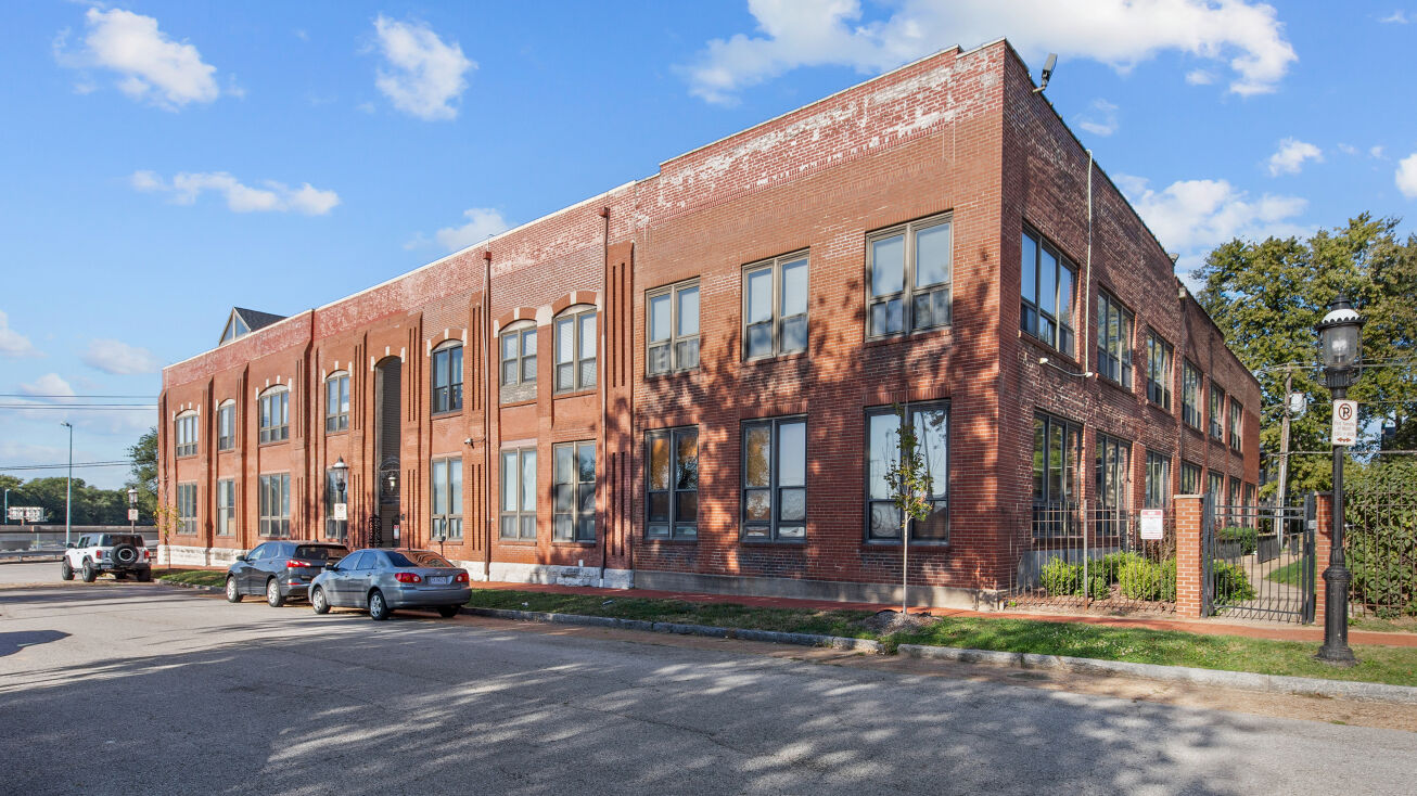 1523 S 10th St, St. Louis, MO 63104