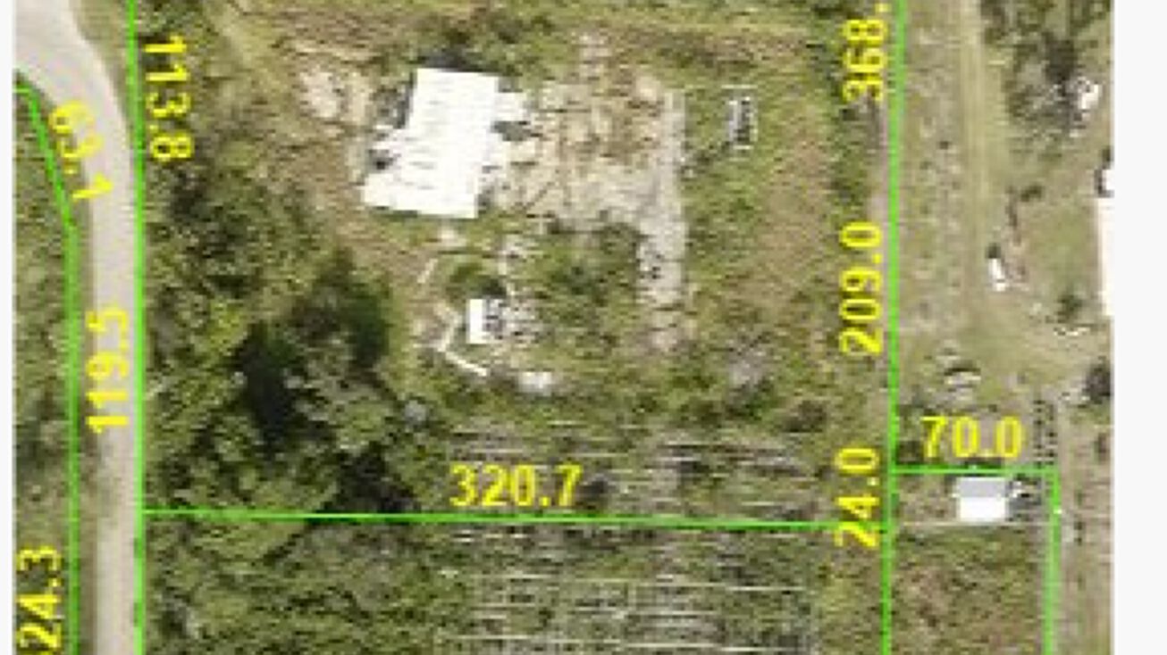 300 Terra Ceia Rd, Terra Ceia, FL 34250