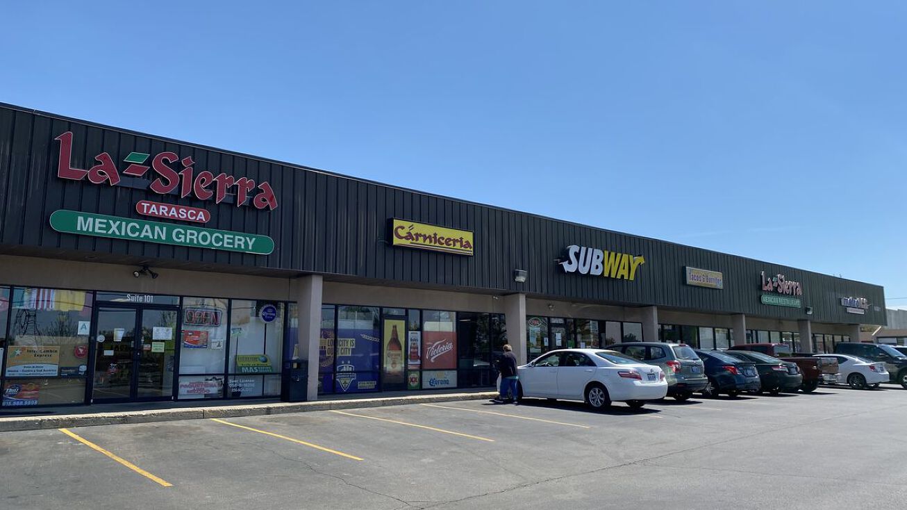 6501 Shepherdsville Rd, Louisville, KY 40228