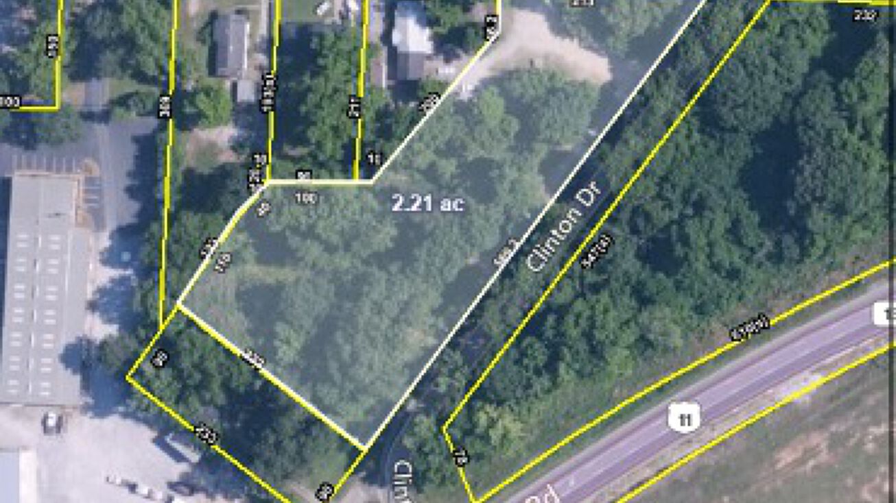 Clinton Dr, Tuscaloosa, AL 35401