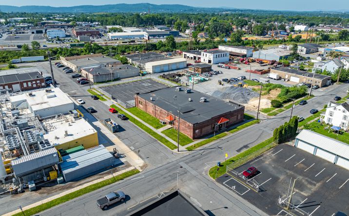 Pictures of Office property located at 2151 Greenwood St, Harrisburg, PA 17104 for sales - image #1