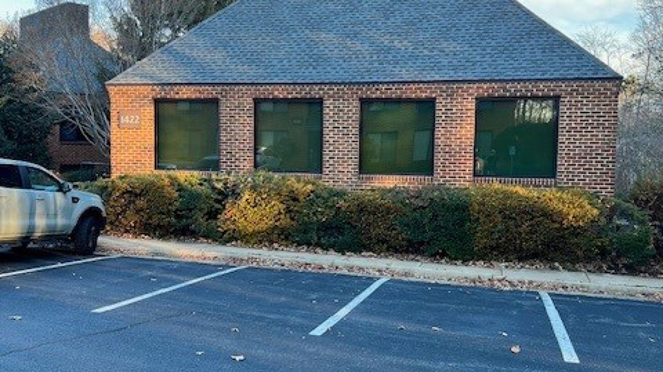 1422 Sachem Pl, Charlottesville, VA 22901