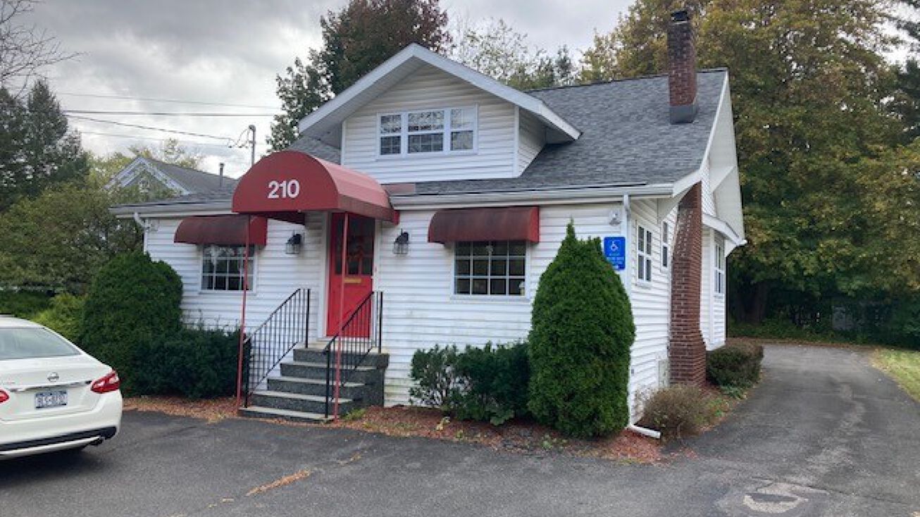 210 Delaware Ave, Delmar, NY 12054