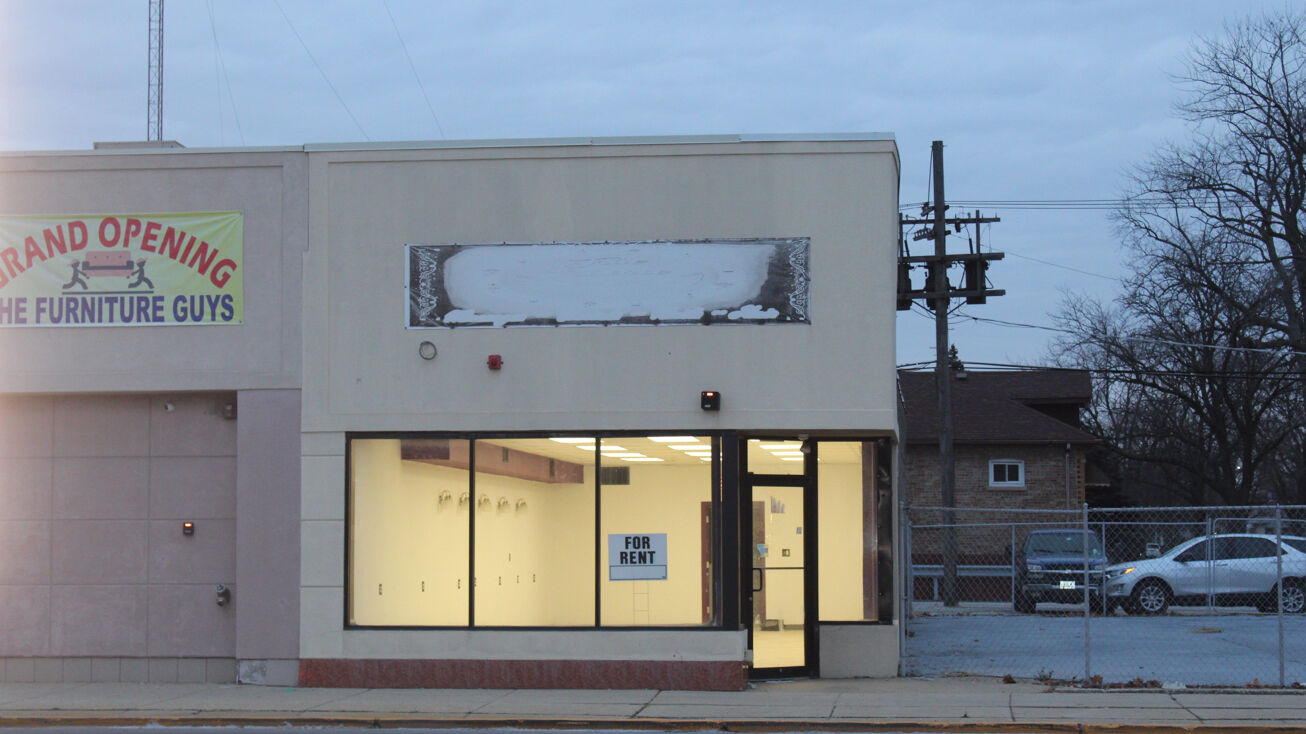 1605 Roosevelt Rd, Broadview, IL 60155