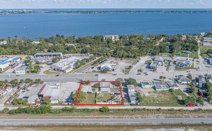 Pictures of Retail, Land property located at 2814 S Harbor City Boulevard, Melbourne, FL 32901 for sales - image #1