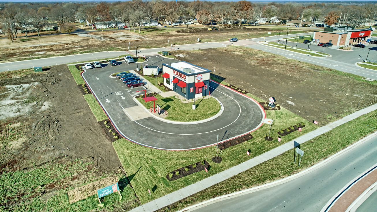 1427 Church St, Eudora, KS 66025