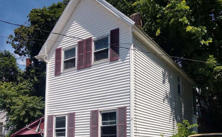 Pictures of Multifamily property located at 426 Manchester St, Manchester, NH 03103 for sales - image #1