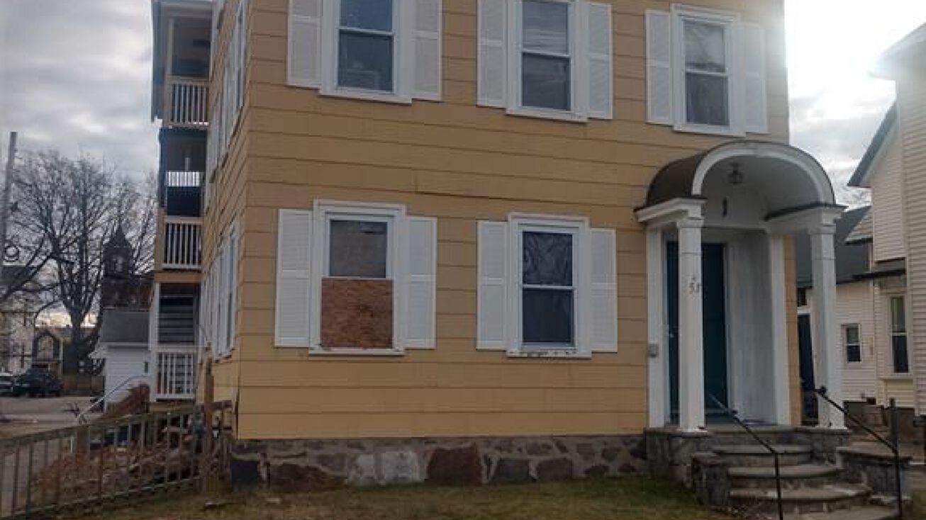 55 High St, Manchester, NH 03104