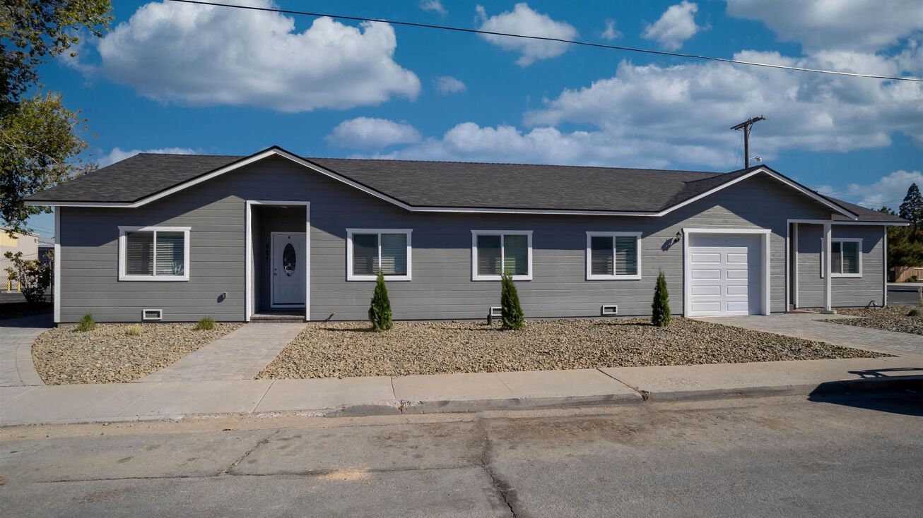 421 S Carson Meadow Dr, Carson City, NV 89701