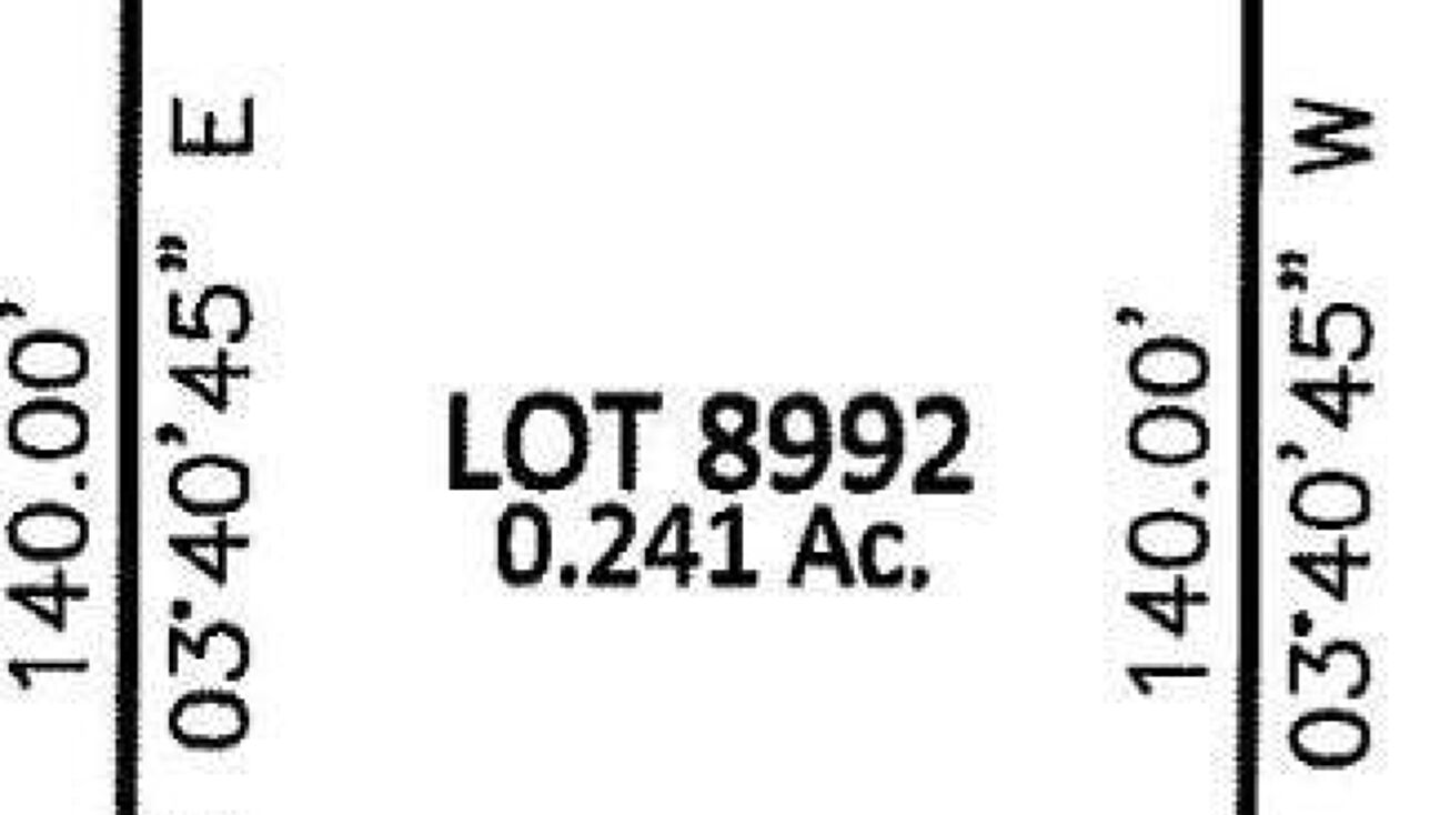 5320 Maple Drive, Lewis Center, OH 43035