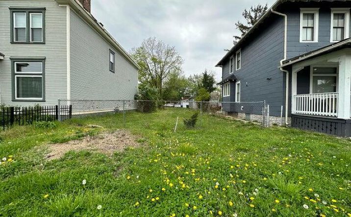 Pictures of Land property located at 419 S Champion Avenue, Columbus, OH 43205 for sales - image #1