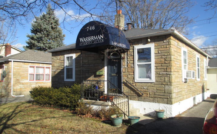 Pictures of Office property located at 746 S Yearling Rd, Columbus, OH 43213 for sales - image #1
